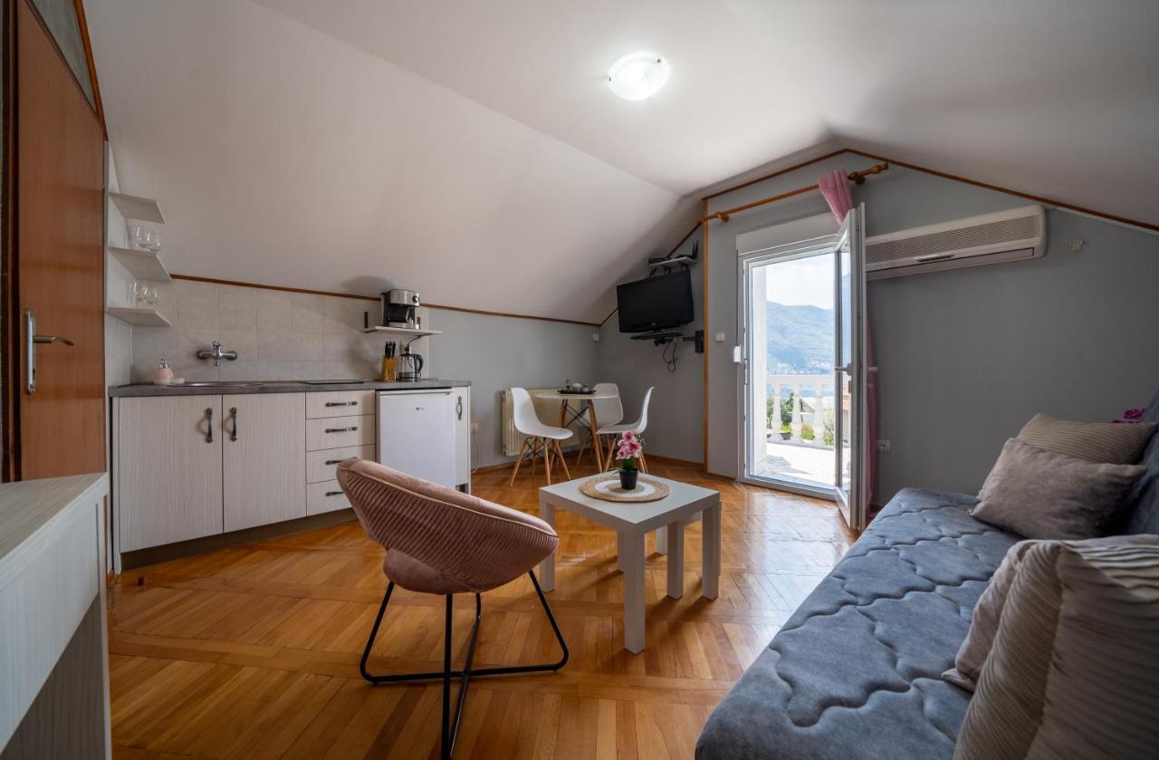 Apartment With Sea View Котор Экстерьер фото