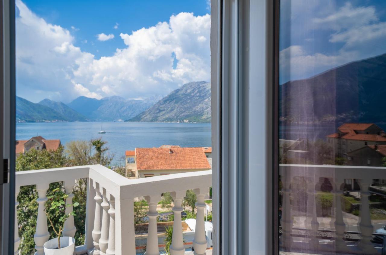 Apartment With Sea View Котор Экстерьер фото